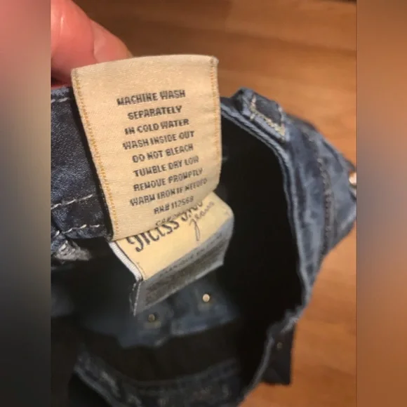 MISS ME~Mid-Rise~Easy Boot~Jeans~Sz 28~Embellished, Creased & Whiskered~JE8511ER - Picture 13 of 14